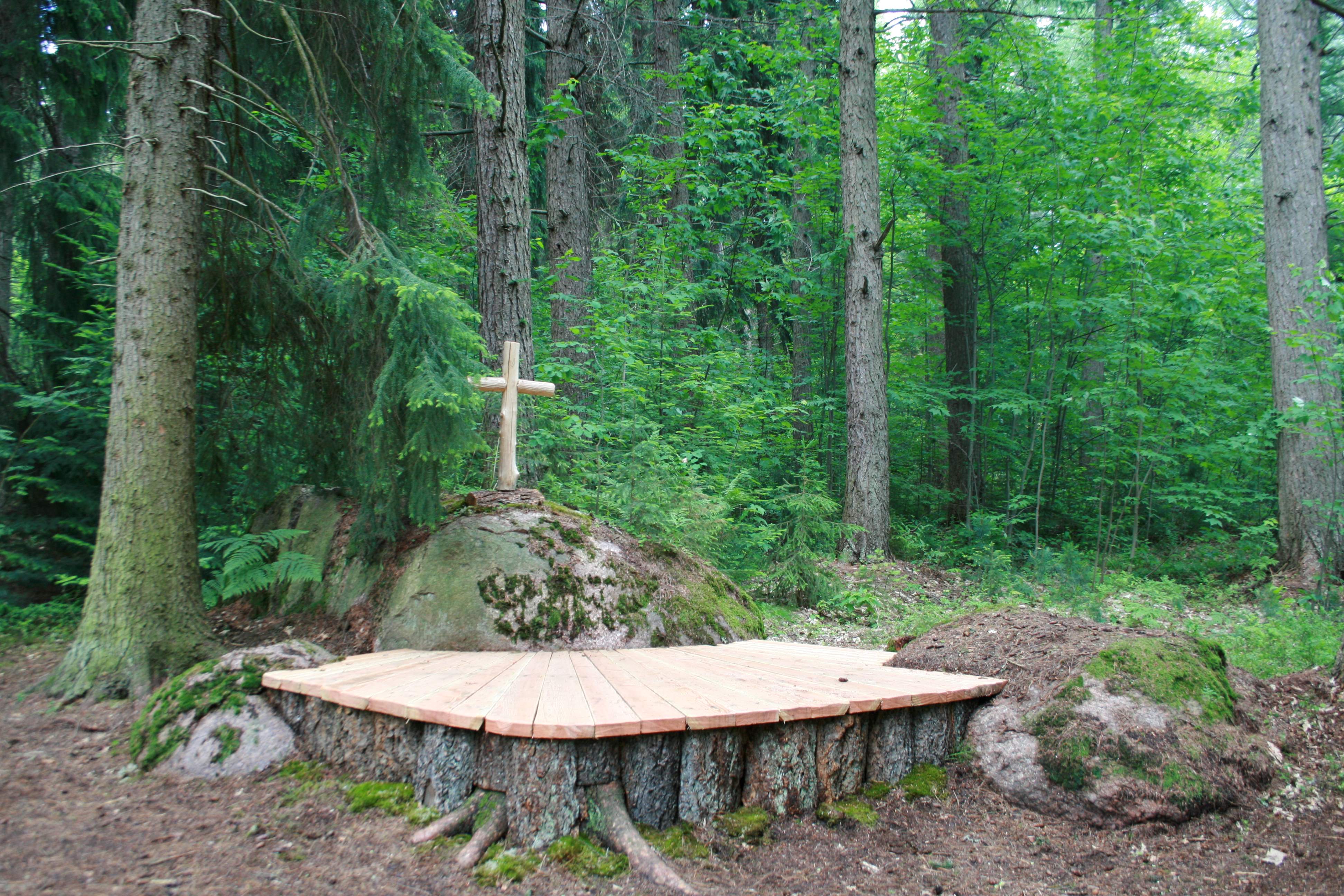 Metsäkirkko.