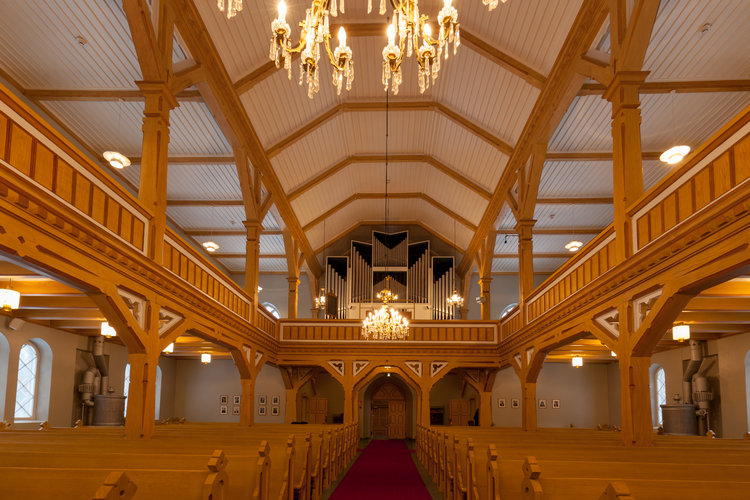 Sippolan kirkon kirkkosali. Kuva: Kouvolan kameraseura